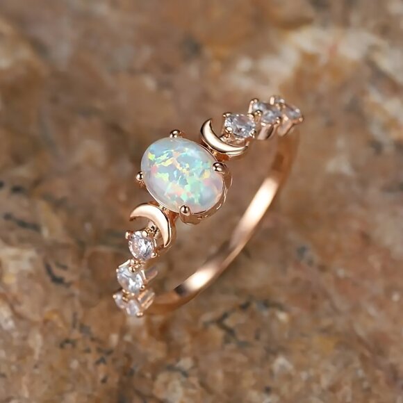 A Delicate And Elegant Artificial Oval-cut Moonstone Ring With Australian - Picture 4 of 5